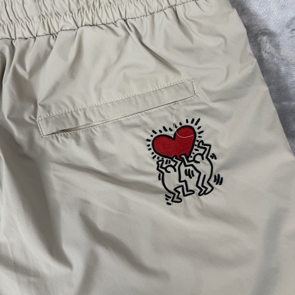Keith Haring x Shoes Palace Shorts Men's Large Beige - Picture 10 of 10